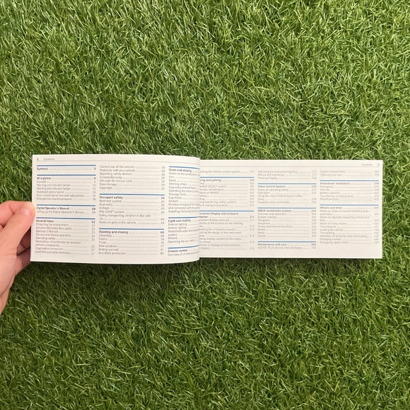 2019 Mercedes-Benz A-Class Sedan Owners Manual (A220 4MATIC 2.0L, A220 2.0L) - Picture 10 of 15